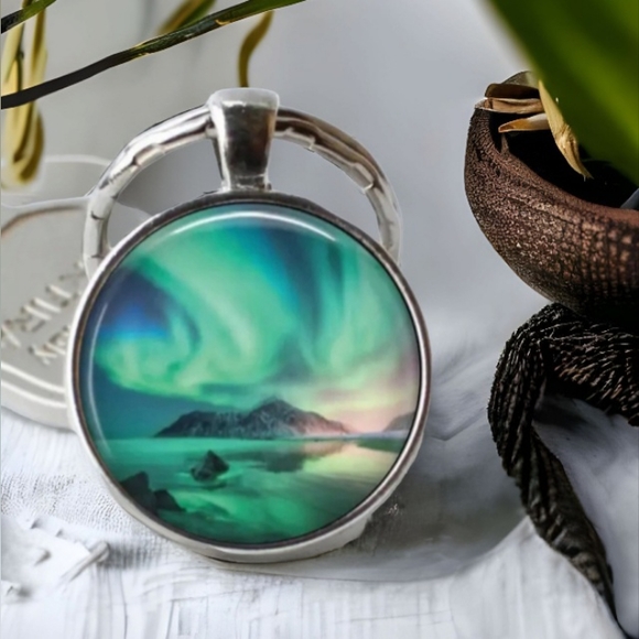 Island Keychain - Picture 7 of 8